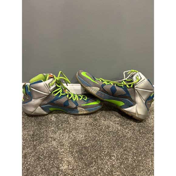Nike LeBron 12 Trillion Dollar Man Volt Green Blue Size 13 (705410-430) - Picture 1 of 8